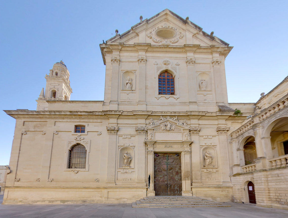 La facciata principale Cattedrale di Lecce Chiesa di Maria SS. ma
